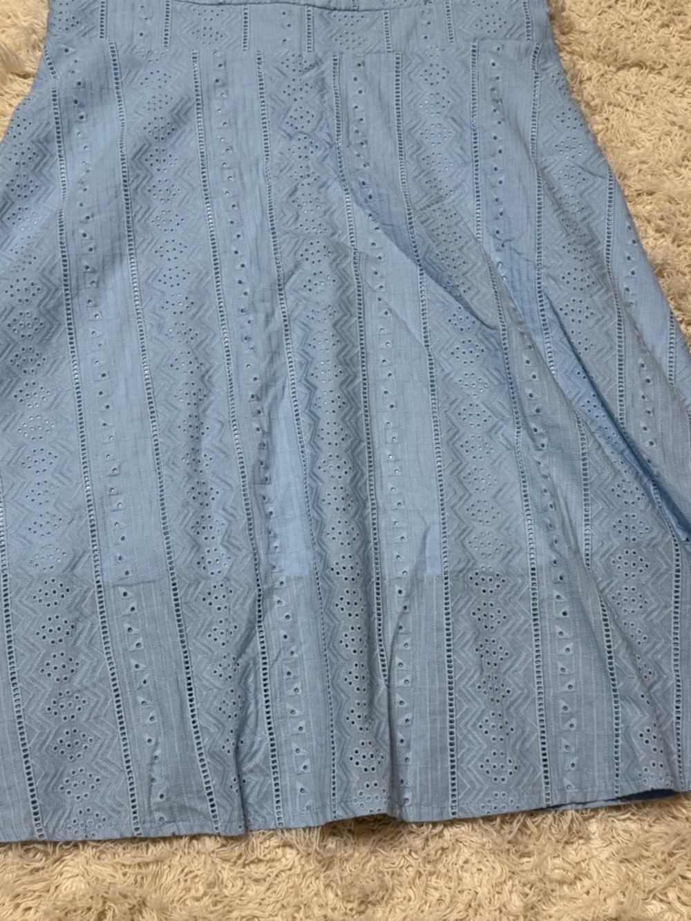 NWOT women’s size large Ecowish Light Blue Eyelet Ruffle Sleeve Dress - Picture 3 of 9